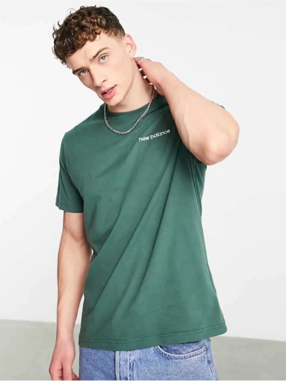 NWT New Balance Linear Logo T-Shirt in a dark green or garden topiary shade